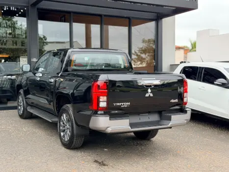 MITSUBISHI Triton 2.4 HPE-S BITURBO DIESEL CABINE DUPLA 4X4 AUTOMÁTICO, Foto 10