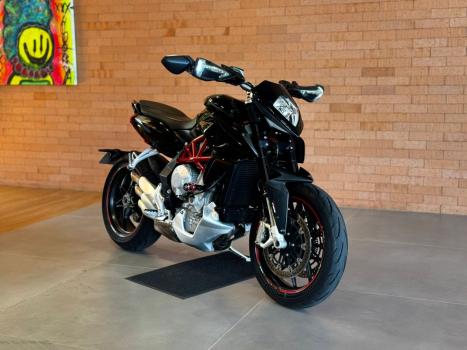 MV AGUSTA 800 , Foto 2