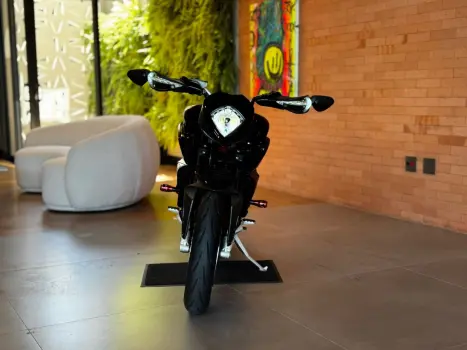 MV AGUSTA 800 , Foto 15