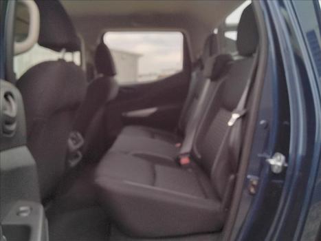 NISSAN Frontier 2.3 ATTACK CABINE DUPLA 4X4 BI-TURBO DIESEL AUTOMTICO, Foto 11