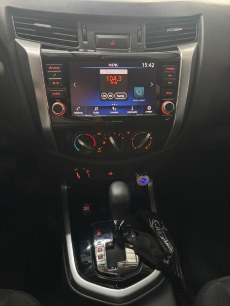 NISSAN Frontier 2.3 ATTACK CABINE DUPLA 4X4 BI-TURBO DIESEL AUTOMTICO, Foto 13