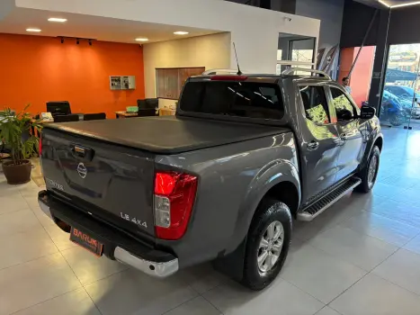 NISSAN Frontier 2.3 16V LE 4X4 CABINE DUPLA BI-TURBO DIESEL AUTOMTICO, Foto 7