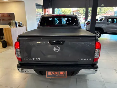 NISSAN Frontier 2.3 16V LE 4X4 CABINE DUPLA BI-TURBO DIESEL AUTOMTICO, Foto 9