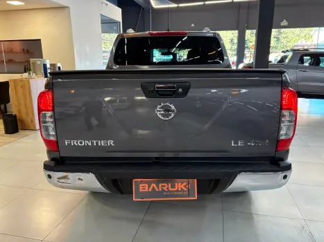 NISSAN Frontier 2.3 16V LE 4X4 CABINE DUPLA BI-TURBO DIESEL AUTOMTICO, Foto 12