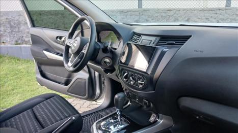 NISSAN Frontier 2.3 16V SE 4X4 CABINE DUPLA BI-TURBO DIESEL AUTOMTICO, Foto 11