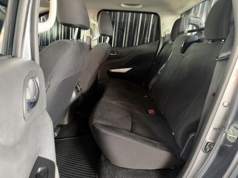 NISSAN Frontier 2.3 ATTACK CABINE DUPLA 4X4 BI-TURBO DIESEL AUTOM�TICO, Foto 11
