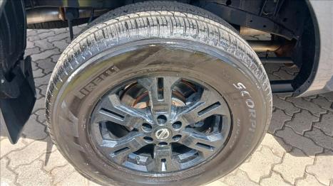 NISSAN Frontier 2.3 ATTACK CABINE DUPLA 4X4 BI-TURBO DIESEL AUTOM�TICO, Foto 10