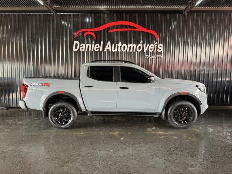 NISSAN Frontier 2.3 16V PRO4X CABINE DUPLA 4X4 BI-TURBO DIESEL AUTOM�TICO, Foto 5