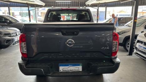 NISSAN Frontier 2.3 ATTACK CABINE DUPLA 4X4 BI-TURBO DIESEL AUTOM�TICO, Foto 4