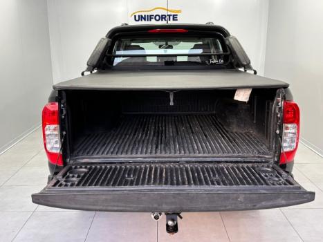 NISSAN Frontier 2.3 ATTACK CABINE DUPLA 4X4 BI-TURBO DIESEL AUTOM�TICO, Foto 10