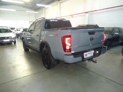NISSAN Frontier 2.3 16V PRO4X CABINE DUPLA 4X4 BI-TURBO DIESEL AUTOM�TICO, Foto 7