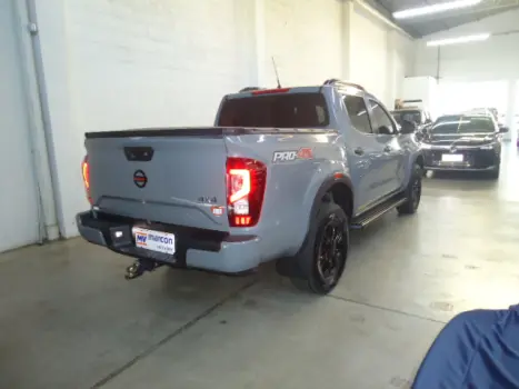 NISSAN Frontier 2.3 16V PRO4X CABINE DUPLA 4X4 BI-TURBO DIESEL AUTOM�TICO, Foto 10