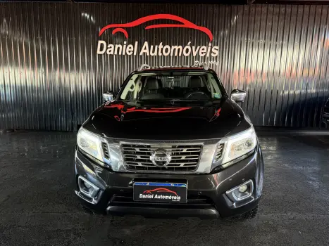 NISSAN Frontier 2.3 16V LE 4X4 CABINE DUPLA BI-TURBO DIESEL AUTOM�TICO, Foto 2