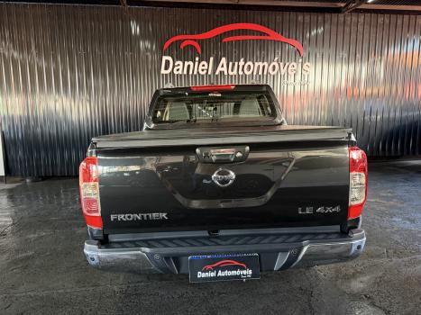 NISSAN Frontier 2.3 16V LE 4X4 CABINE DUPLA BI-TURBO DIESEL AUTOM�TICO, Foto 5