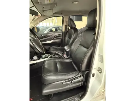NISSAN Frontier 2.3 ATTACK CABINE DUPLA 4X4 BI-TURBO DIESEL AUTOM�TICO, Foto 10
