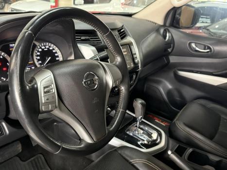 NISSAN Frontier 2.3 ATTACK CABINE DUPLA 4X4 BI-TURBO DIESEL AUTOM�TICO, Foto 11