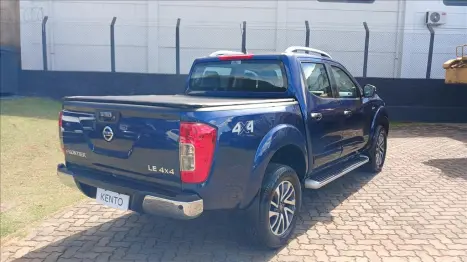 NISSAN Frontier 2.3 16V LE 4X4 CABINE DUPLA BI-TURBO DIESEL AUTOM�TICO, Foto 2