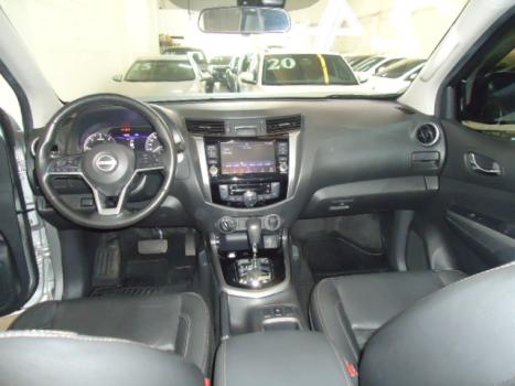 NISSAN Frontier 2.3 16V XE 4X4 CABINE DUPLA BI-TURBO DIESEL AUTOM�TICO, Foto 4