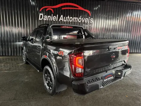 NISSAN Frontier 2.3 16V LE 4X4 CABINE DUPLA BI-TURBO DIESEL AUTOM�TICO, Foto 6