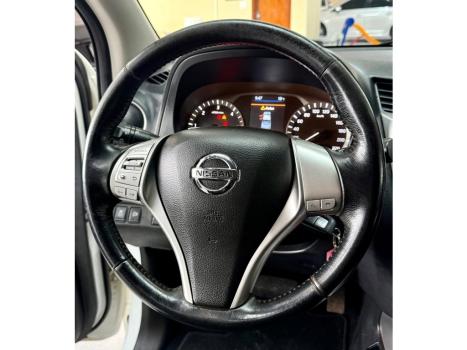 NISSAN Frontier 2.3 ATTACK CABINE DUPLA 4X4 BI-TURBO DIESEL AUTOM�TICO, Foto 13