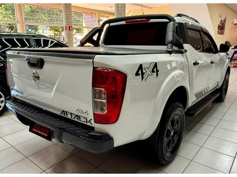 NISSAN Frontier 2.3 ATTACK CABINE DUPLA 4X4 BI-TURBO DIESEL AUTOM�TICO, Foto 6