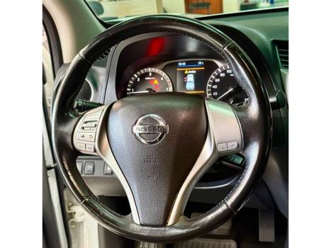 NISSAN Frontier 2.3 ATTACK CABINE DUPLA 4X4 BI-TURBO DIESEL AUTOM�TICO, Foto 13