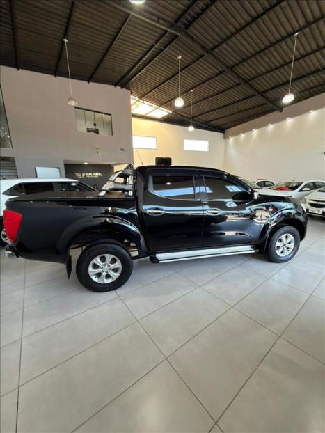 NISSAN Frontier 2.3 16V SE 4X4 CABINE DUPLA BI-TURBO DIESEL AUTOM�TICO, Foto 4