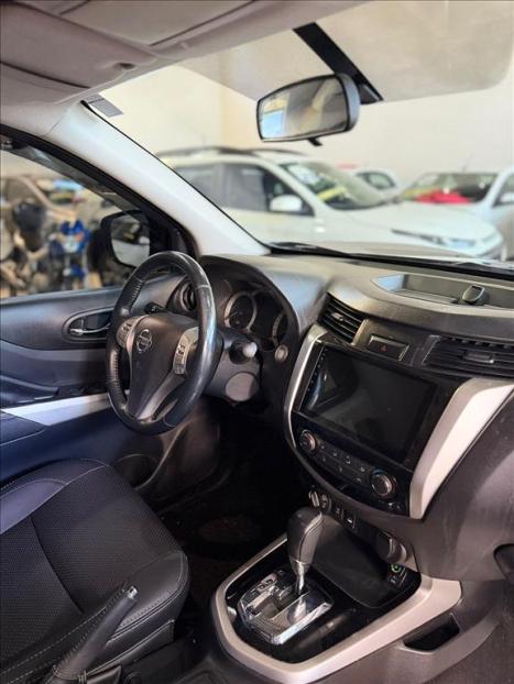 NISSAN Frontier 2.3 16V SE 4X4 CABINE DUPLA BI-TURBO DIESEL AUTOM�TICO, Foto 9