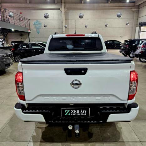 NISSAN Frontier 2.3 ATTACK CABINE DUPLA 4X4 BI-TURBO DIESEL AUTOMÁTICO, Foto 10