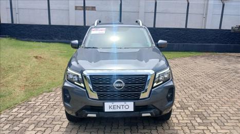 NISSAN Frontier 2.3 16V XE 4X4 CABINE DUPLA BI-TURBO DIESEL AUTOMÁTICO, Foto 2