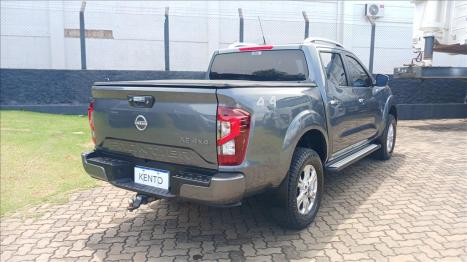 NISSAN Frontier 2.3 16V XE 4X4 CABINE DUPLA BI-TURBO DIESEL AUTOMÁTICO, Foto 4