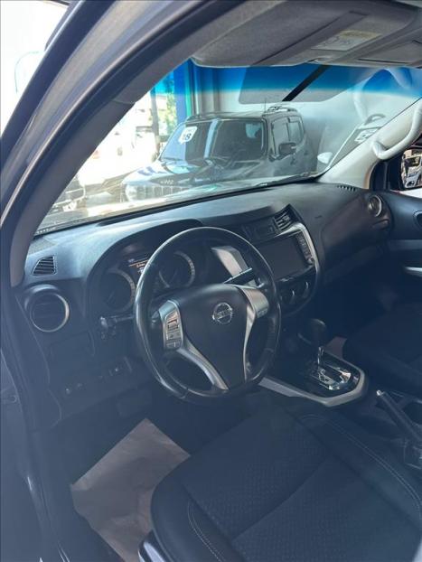 NISSAN Frontier 2.3 ATTACK CABINE DUPLA 4X4 BI-TURBO DIESEL AUTOMÁTICO, Foto 5