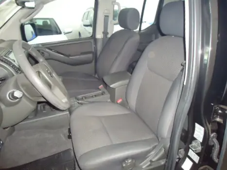 NISSAN Frontier 2.5 S TURBO DIESEL CABINE DUPLA, Foto 2
