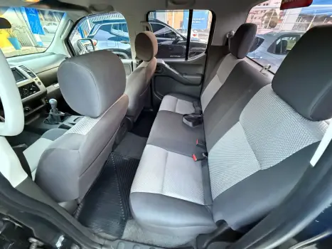 NISSAN Frontier 2.5 SE ATTACK TURBO DIESEL CABINE DUPLA, Foto 8