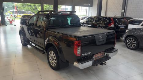 NISSAN Frontier 2.5 SE 4X4 TURBO DIESEL CABINE DUPLA, Foto 16