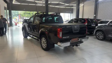 NISSAN Frontier 2.5 SE 4X4 TURBO DIESEL CABINE DUPLA, Foto 18