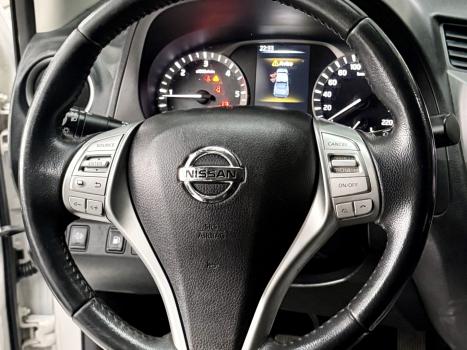 NISSAN Frontier 2.5 4X4 LE CABINE DUPLA TURBO DIESEL AUTOM�TICO, Foto 13
