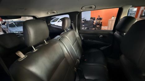 NISSAN Grand Livina 1.8 16V 4P FLEX, Foto 11