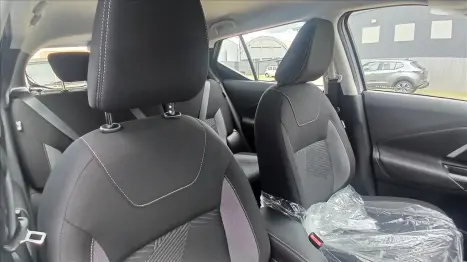 NISSAN Kait 1.6 16V 4P FLEX ADVANCE PLUS XTRONIC AUTOM�TICO, Foto 8