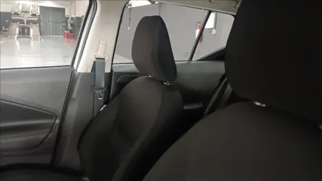 NISSAN Kait 1.6 16V 4P FLEX SENSE PLUS XTRONIC AUTOM�TICO, Foto 8