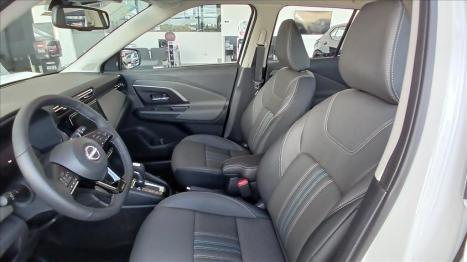 NISSAN Kait 1.6 16V 4P FLEX EXCLUSIVE XTRONIC AUTOM�TICO, Foto 8