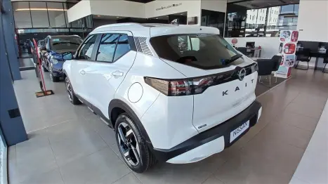 NISSAN Kait 1.6 16V 4P FLEX EXCLUSIVE XTRONIC AUTOM�TICO, Foto 5