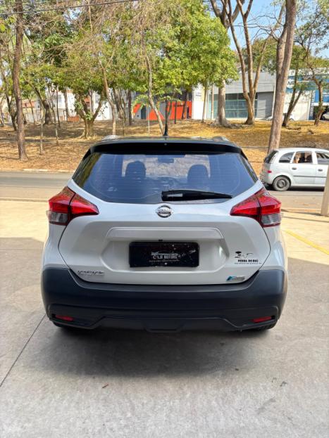 NISSAN Kicks 1.6 16V 4P FLEXSTART S DIRECT X-TRONIC AUTOMTICO CVT, Foto 8
