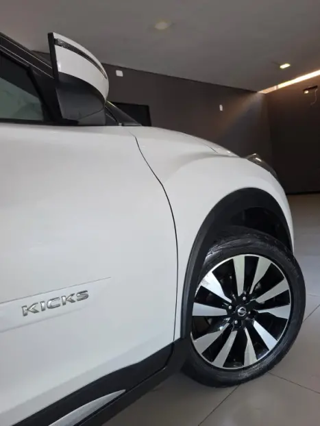 NISSAN Kicks 1.6 16V 4P FLEX SV X-TRONIC AUTOMTICO CVT, Foto 14