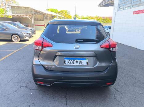 NISSAN Kicks 1.6 16V 4P FLEXSTART S DIRECT X-TRONIC AUTOMTICO CVT, Foto 2
