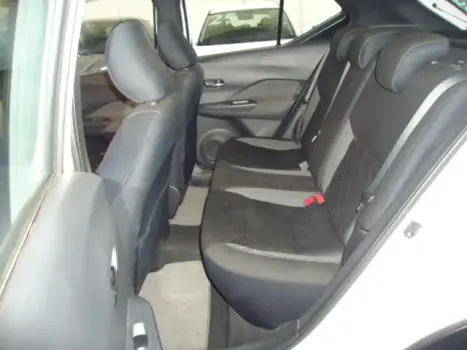 NISSAN Kicks 1.6 16V 4P FLEXSTART S, Foto 8