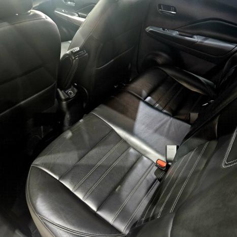 NISSAN Kicks 1.6 16V 4P FLEXSTART EXCLUSIVE XTRONIC AUTOMTICO CVT, Foto 8