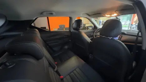 NISSAN Kicks 1.6 16V 4P FLEXSTART EXCLUSIVE XTRONIC AUTOM�TICO CVT, Foto 13