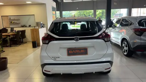 NISSAN Kicks 1.6 16V 4P FLEXSTART EXCLUSIVE XTRONIC AUTOM�TICO CVT, Foto 16