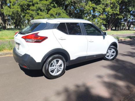 NISSAN Kicks 1.6 16V 4P FLEXSTART S DIRECT X-TRONIC AUTOM�TICO CVT, Foto 3
